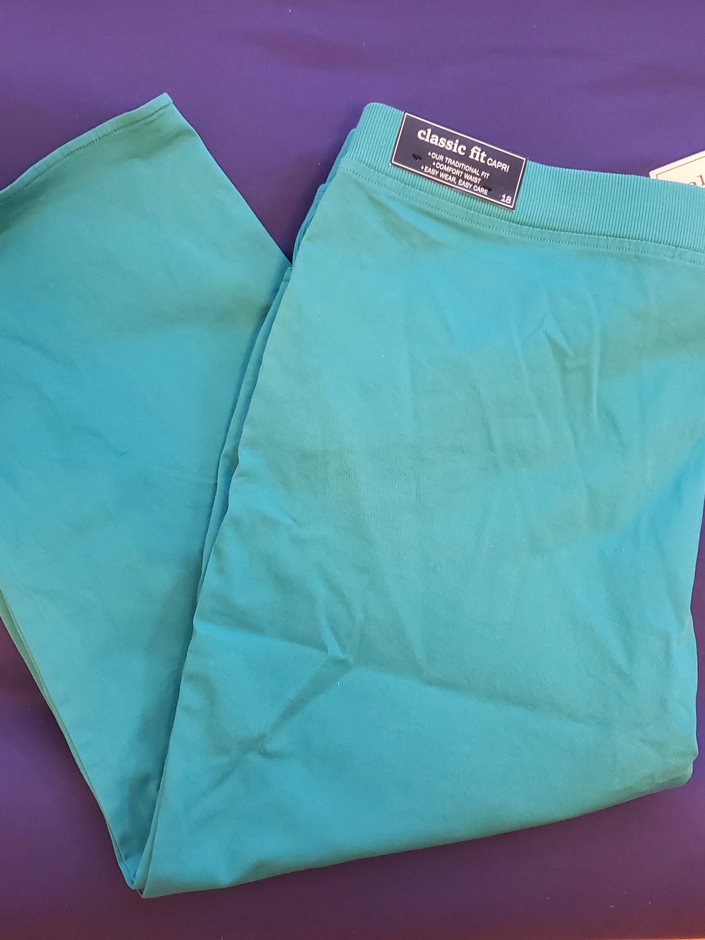Alfred Dunner Women's Classic Fit Capri Pants - Teal Green